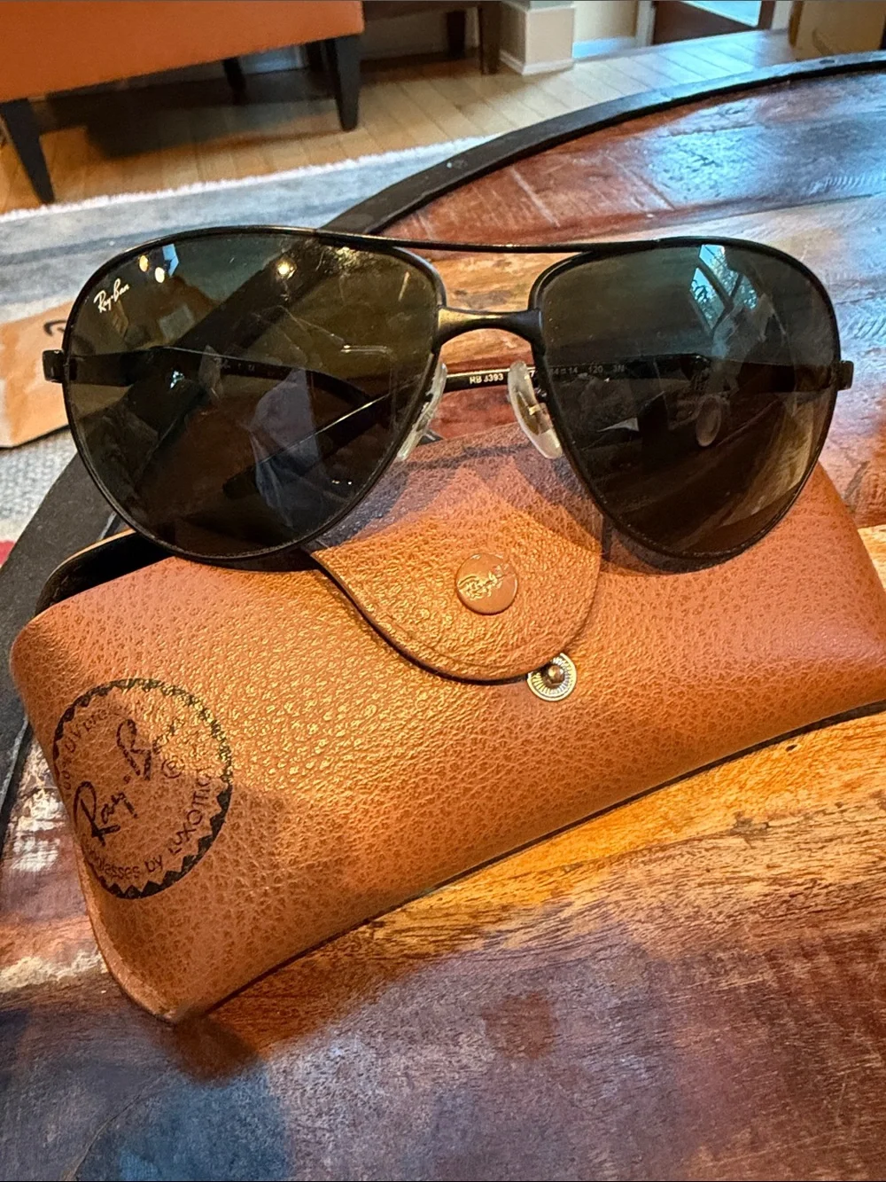 Ray-Ban RB3393 Aviator Sunglasses Black Frame Green G-15 Lenses 64mm